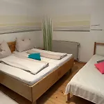 Apartman With Mountain View *