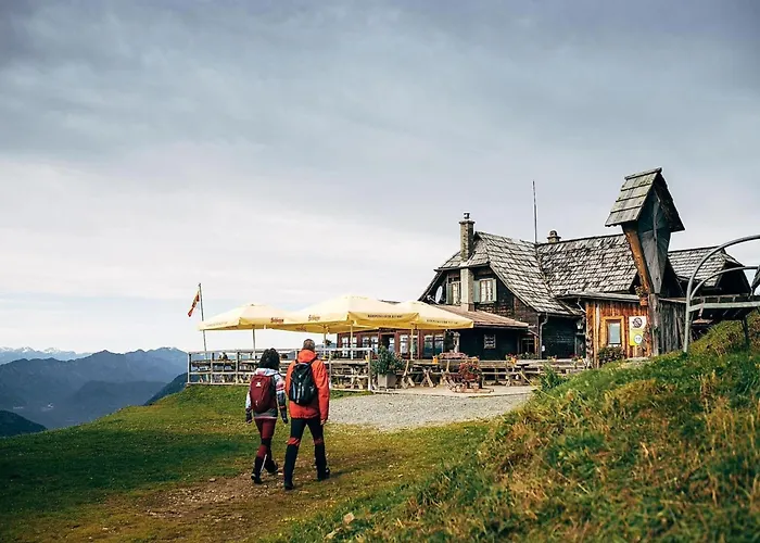 With Mountain View Sattendorf